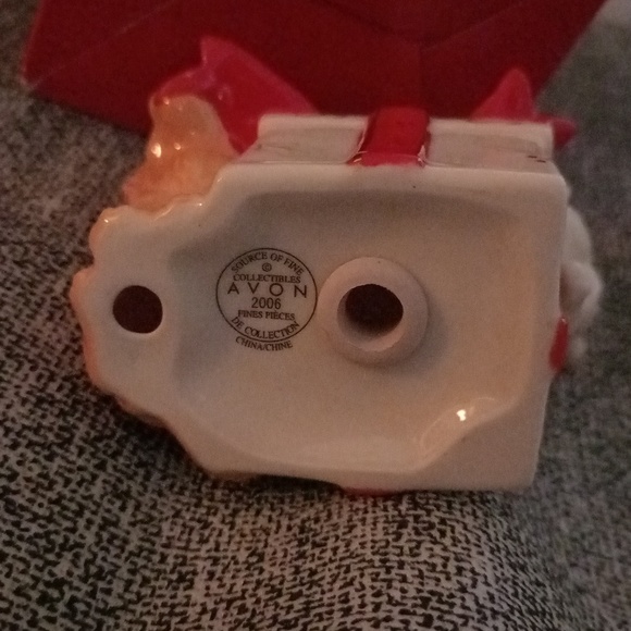 Ornament - Picture 5 of 7